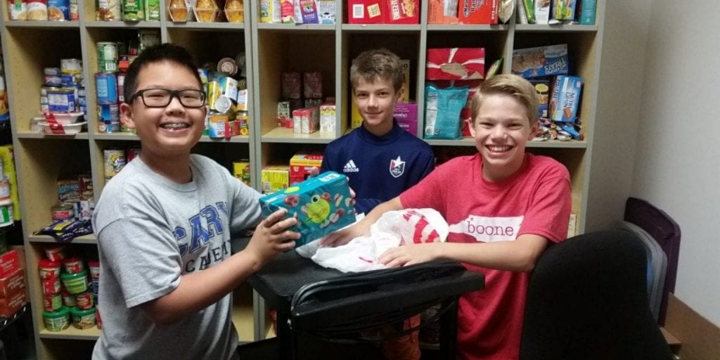 Students take part in Backpack Buddies